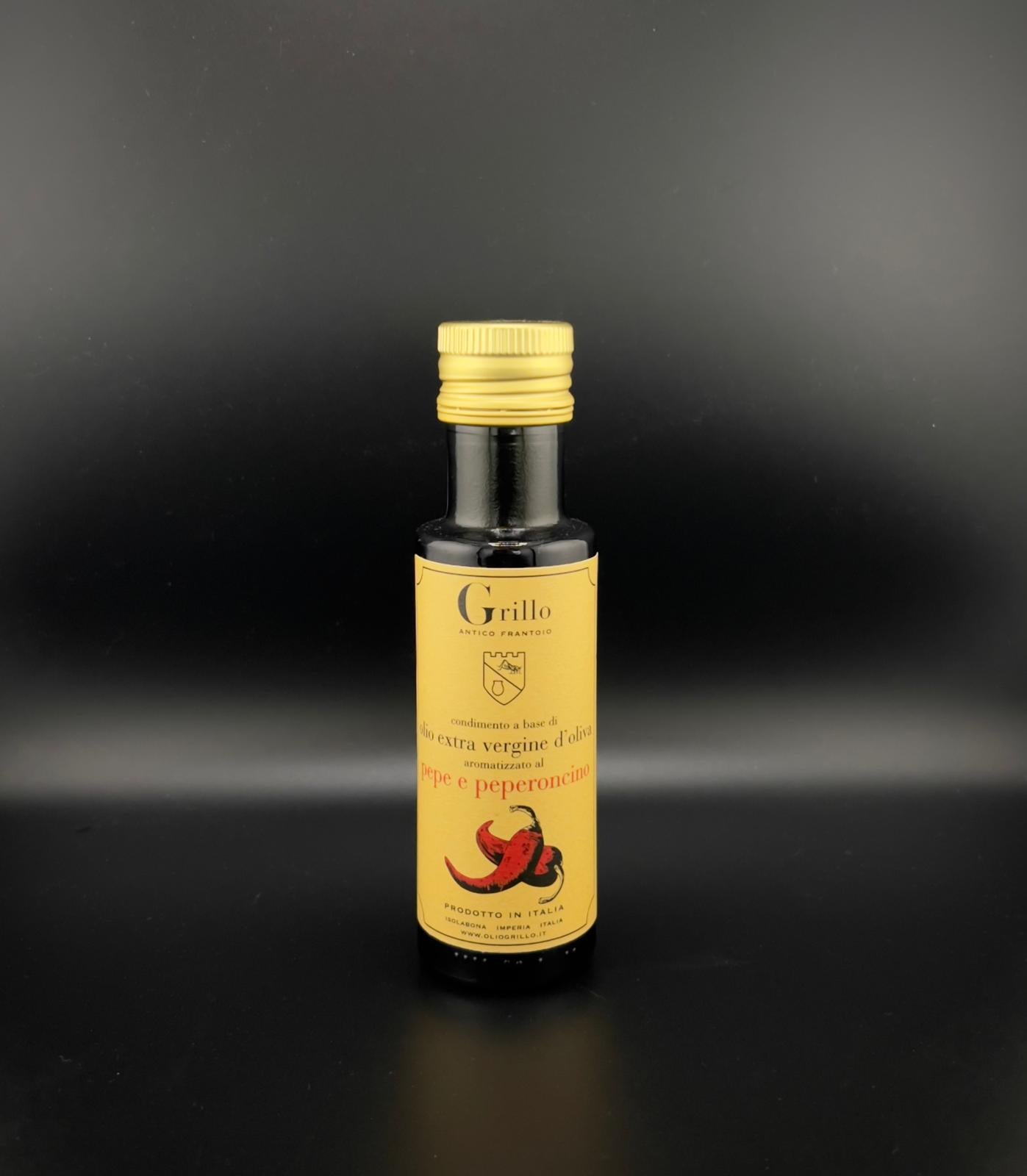 Condimento a base di Olio Extra Vergine di Oliva Aromatizzato al Pepe e Peperoncino 100 ml